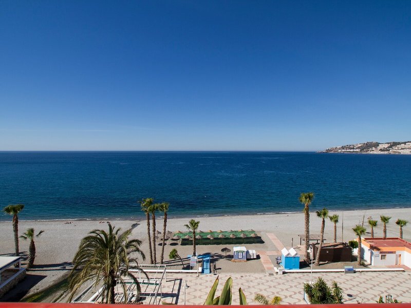 Almunecar Playa Spa 10