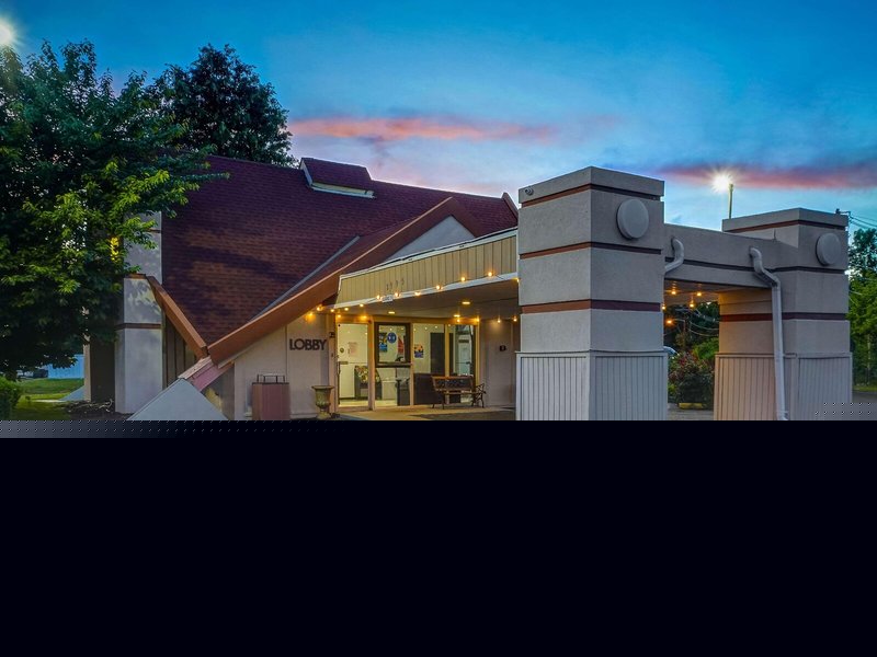 Motel 6 Lawrenceville