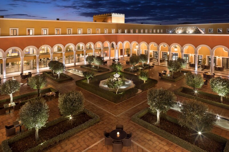 Palacio de Sancti Petri Gran Meliá 28