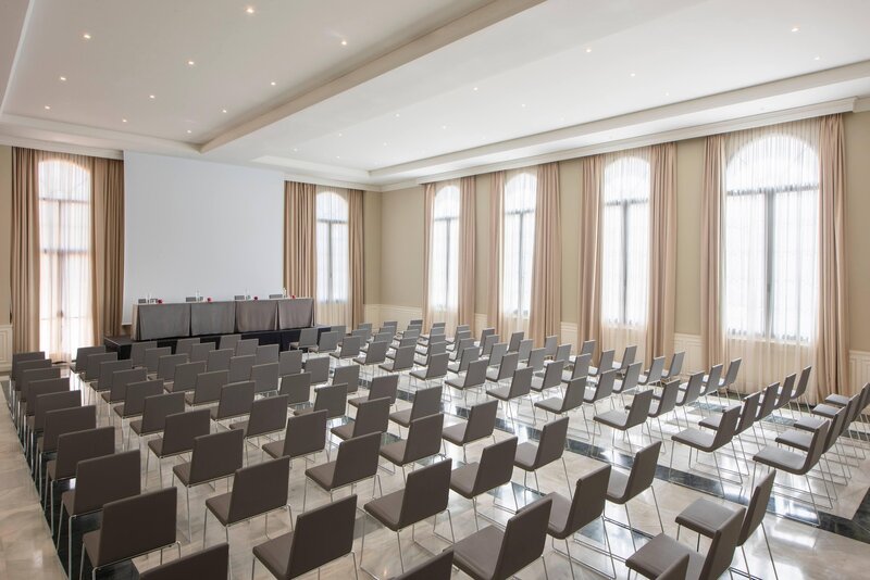 Palacio de Sancti Petri Gran Meliá 182