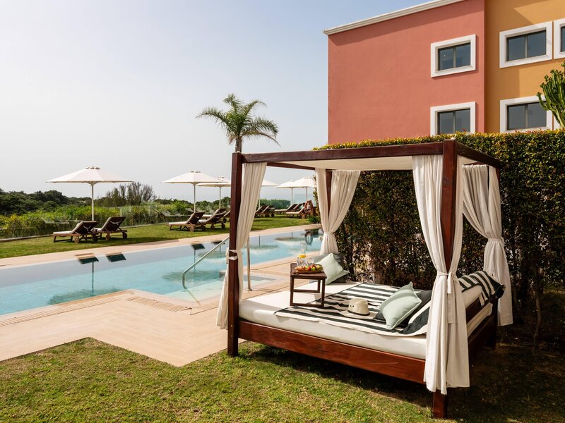 Melia Sancti Petri 97