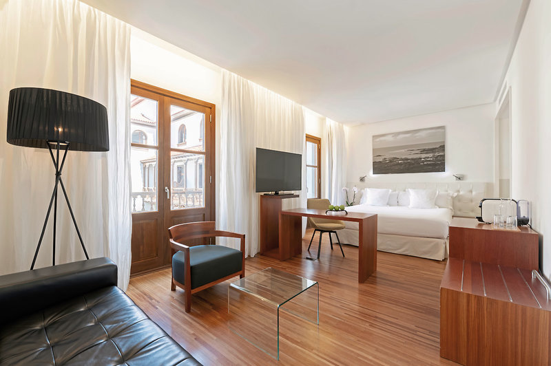 Iberostar Grand Mencey 18