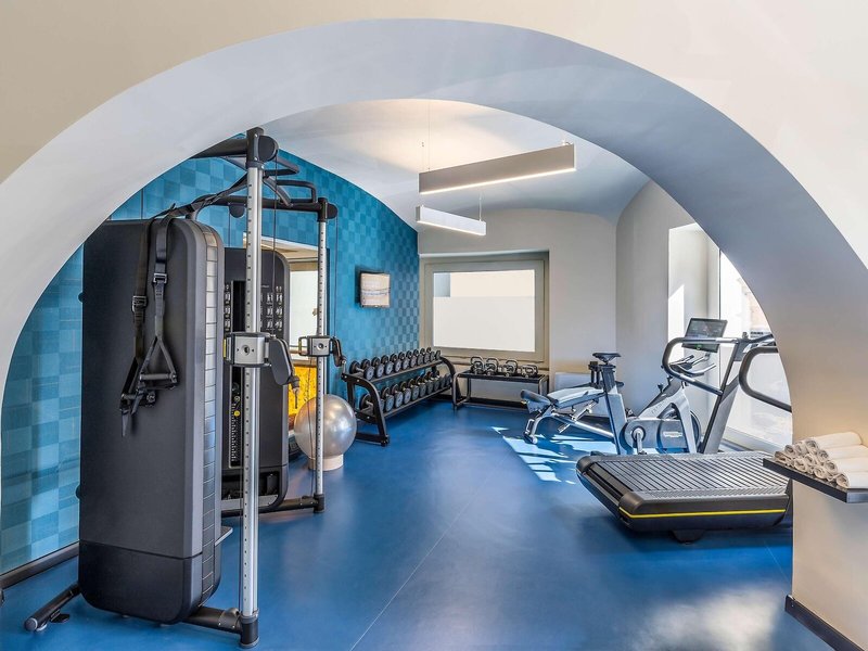 Mercure Napoli Centro Angioino 25