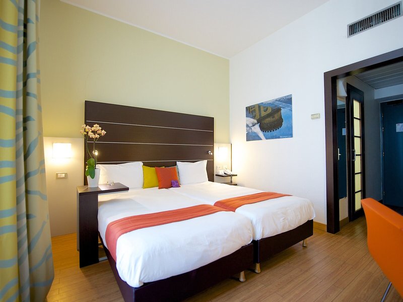 Mercure Napoli Centro Angioino 34