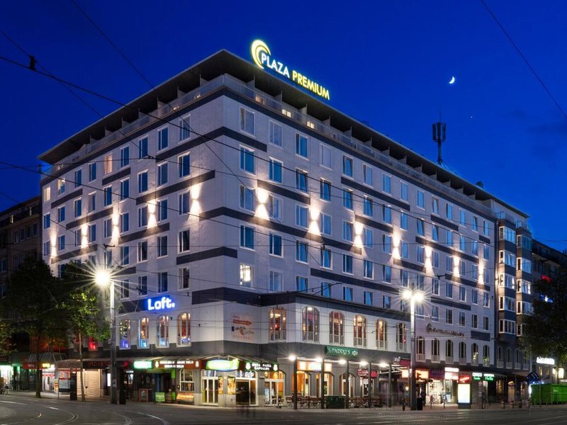 PLAZA Premium Bremen 4