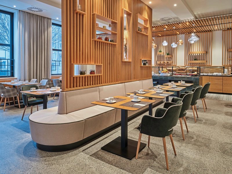 Mercure Salzburg Central 7