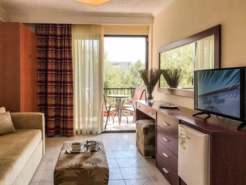 Village Mare 28