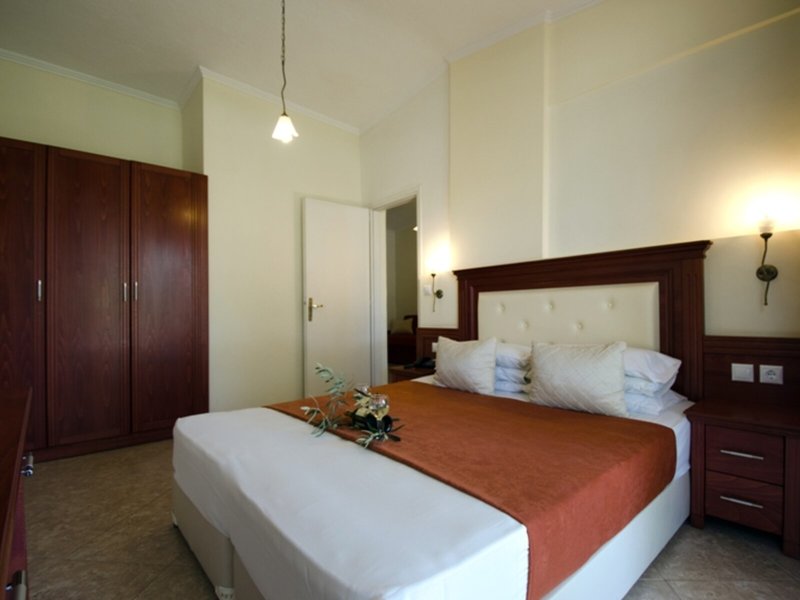 Village Mare 31
