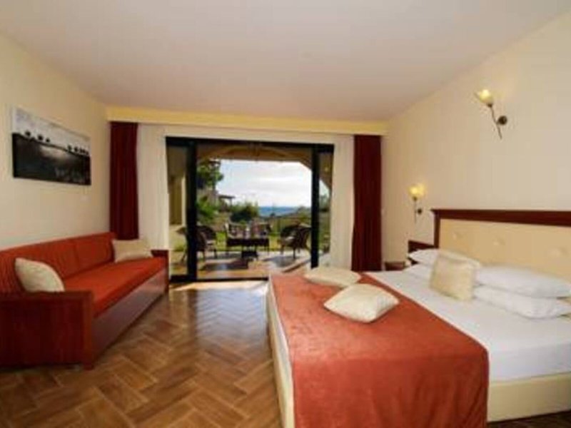 Village Mare 33