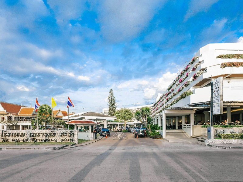 The Cha am Methavalai 3