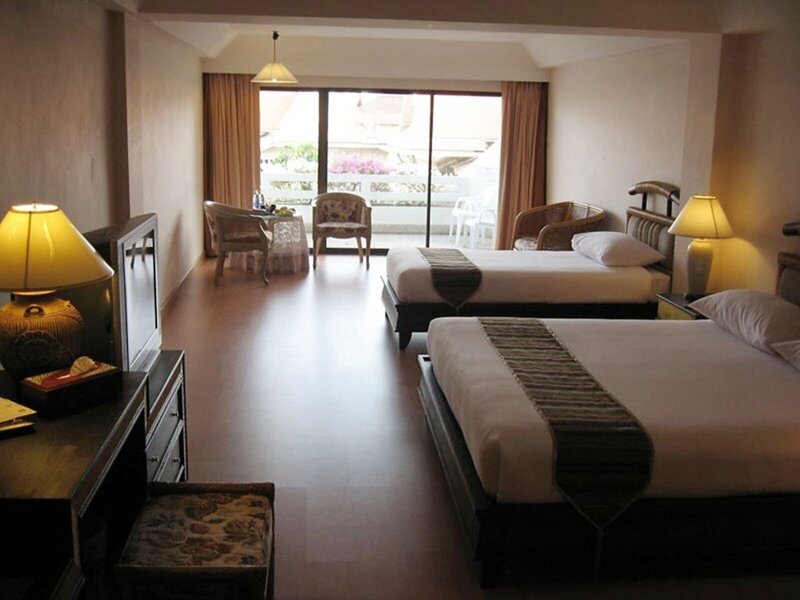 The Cha am Methavalai 39