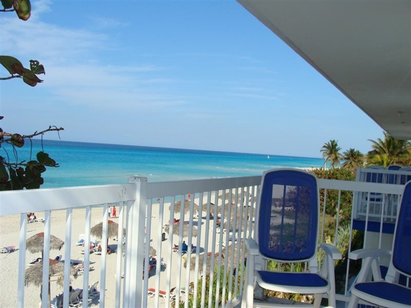 Hotel Club Tropical 6