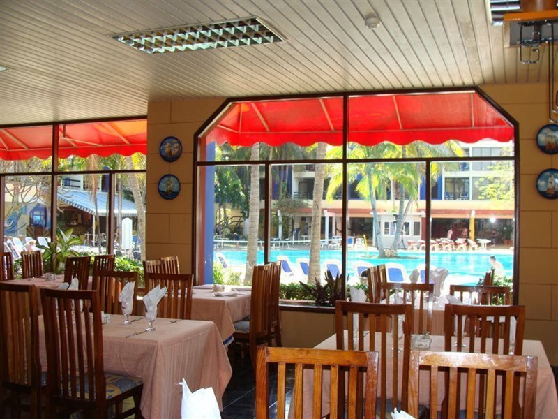 Hotel Club Tropical 10