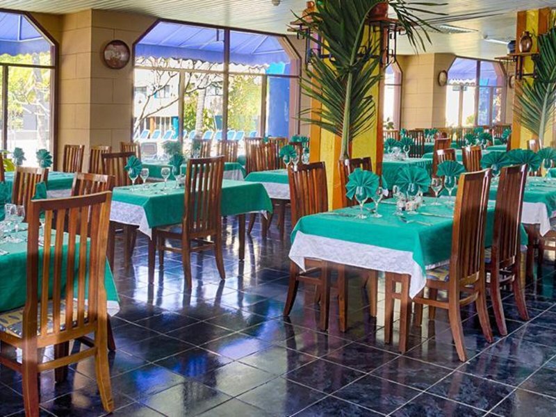 Hotel Club Tropical 11
