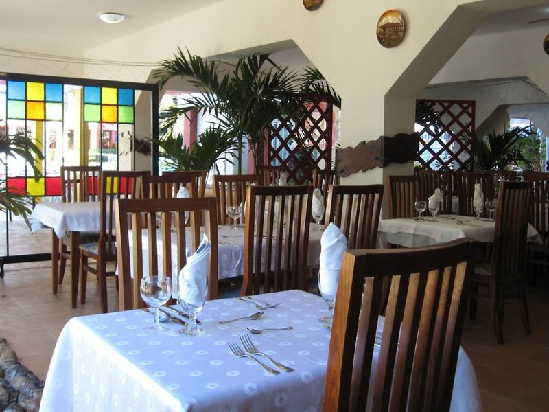 Hotel Club Tropical 13