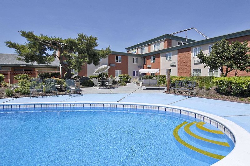 Days Inn by Wyndham Mt Vernon