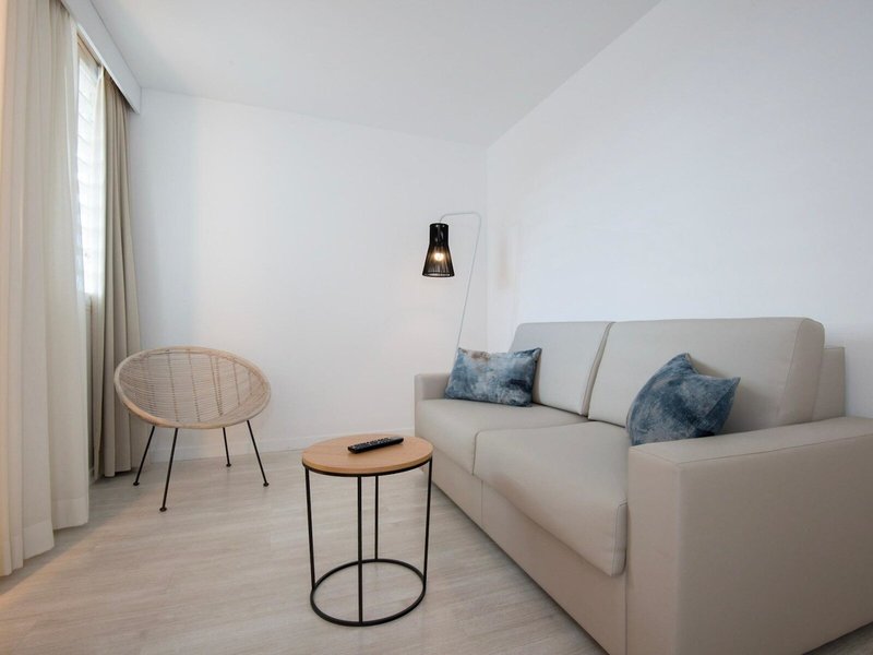 Globales Cala Bona 30