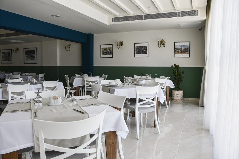 Mimoza Beach Hotel 8