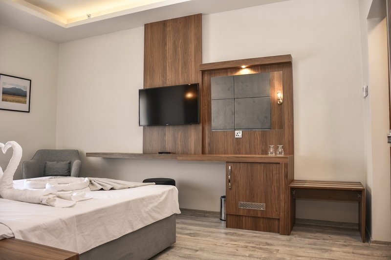 Mimoza Beach Hotel 10