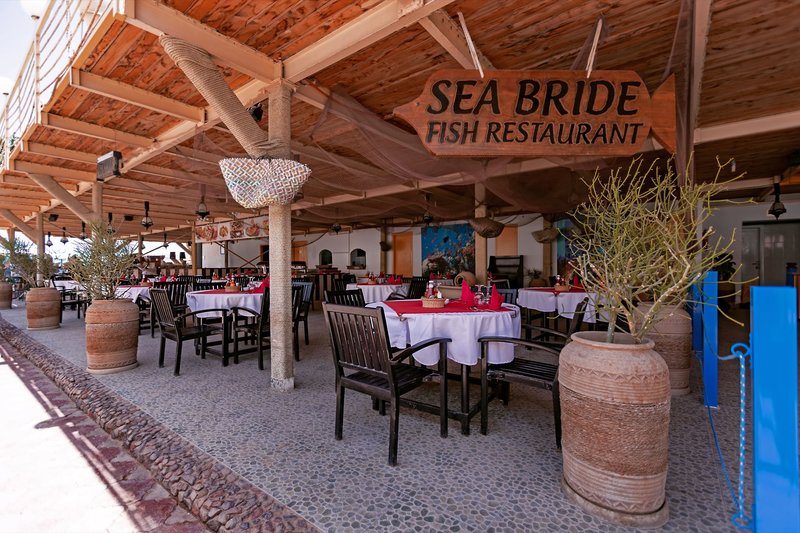 Minamark Beach Resort 18