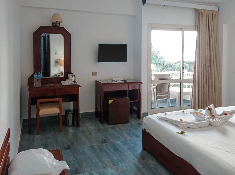 Minamark Beach Resort 21