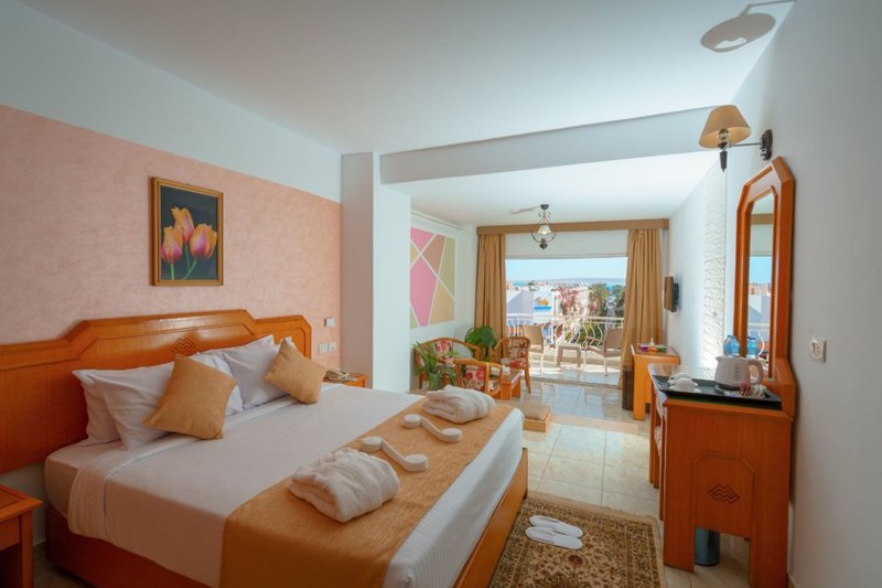 Minamark Beach Resort 22