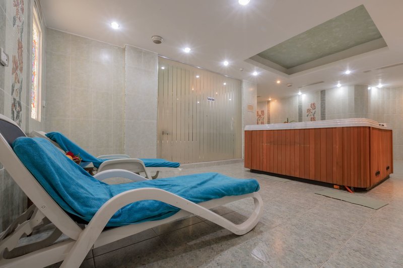 Minamark Beach Resort 34