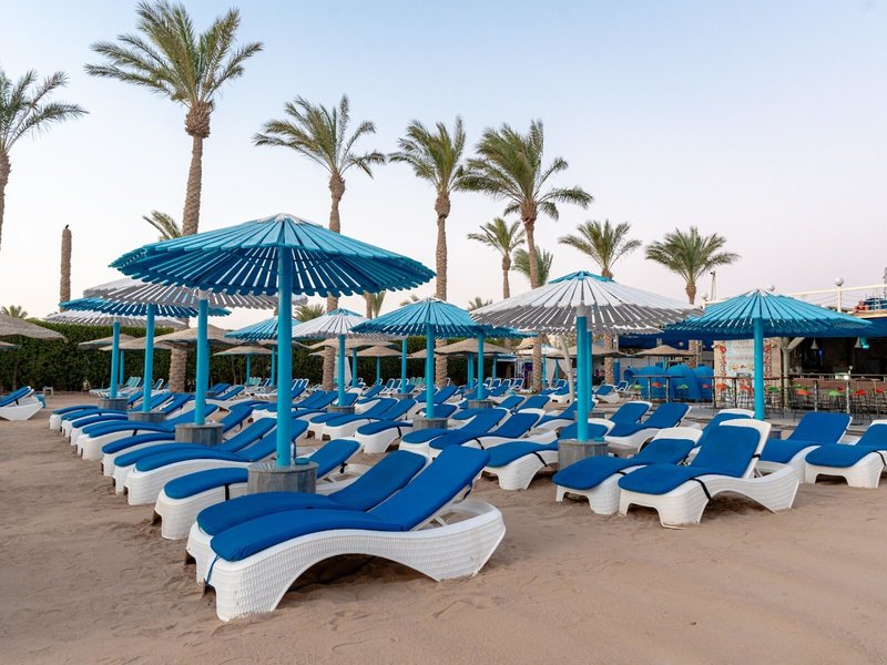 Minamark Beach Resort 12