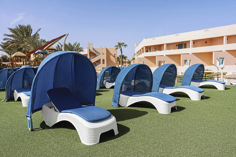 Minamark Beach Resort 10