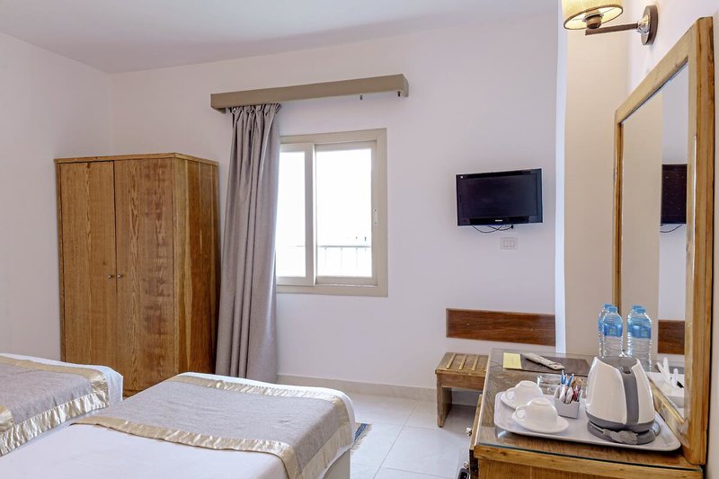 Minamark Beach Resort 26
