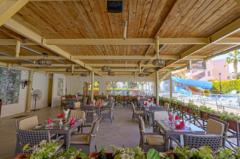 Minamark Beach Resort 31
