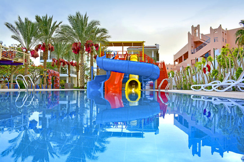 Minamark Beach Resort 44