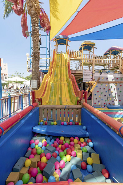 Minamark Beach Resort 45