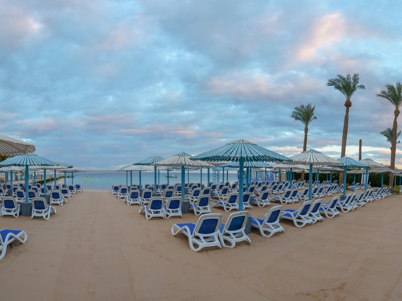 Minamark Beach Resort 19