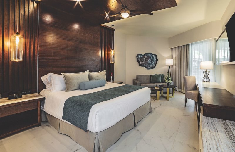 Secrets Royal Beach Punta Cana 10