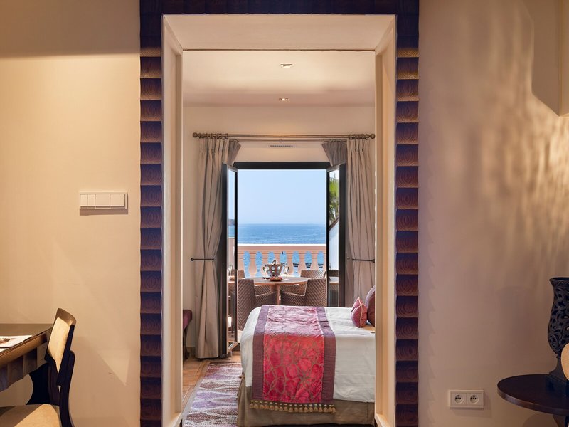 Tiara Miramar Beach Hotel & Spa 5