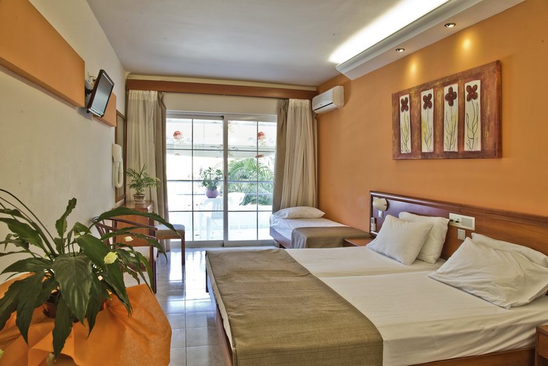 Miramare Bay 11