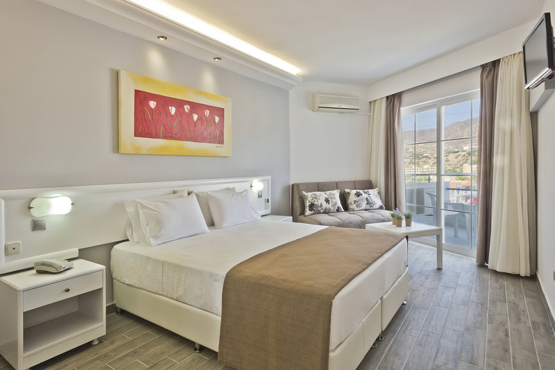 Miramare Bay 13