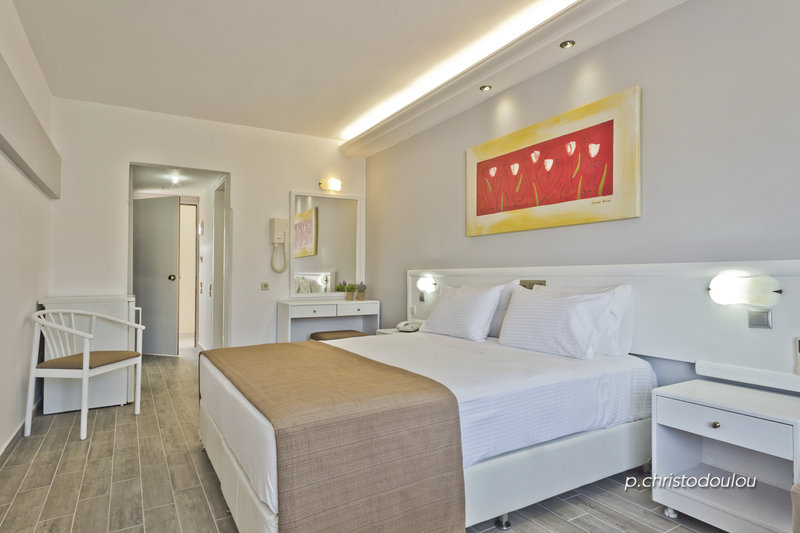 Miramare Bay 14