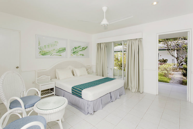 Equator Village Maldives 11