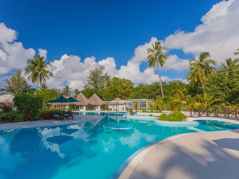 Equator Village 6