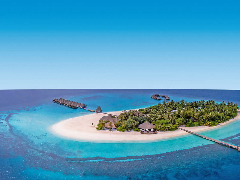 Angaga Island Resort & Spa 2