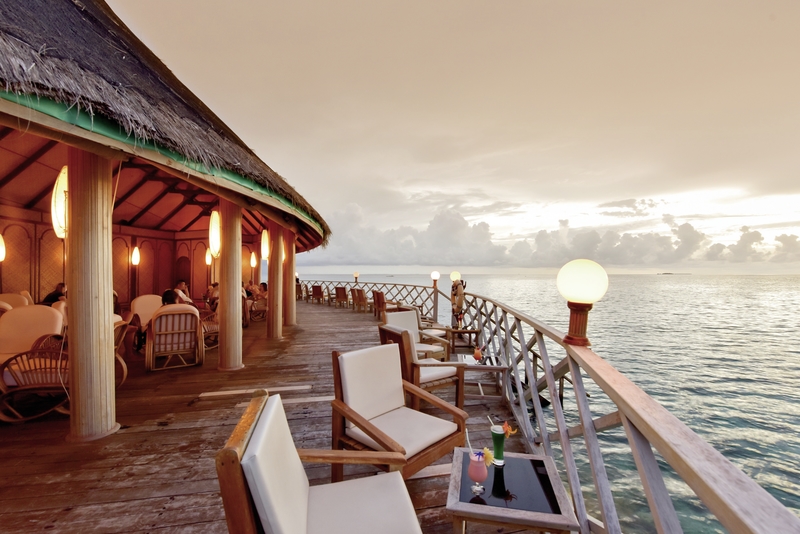 Angaga Island Resort & Spa 17
