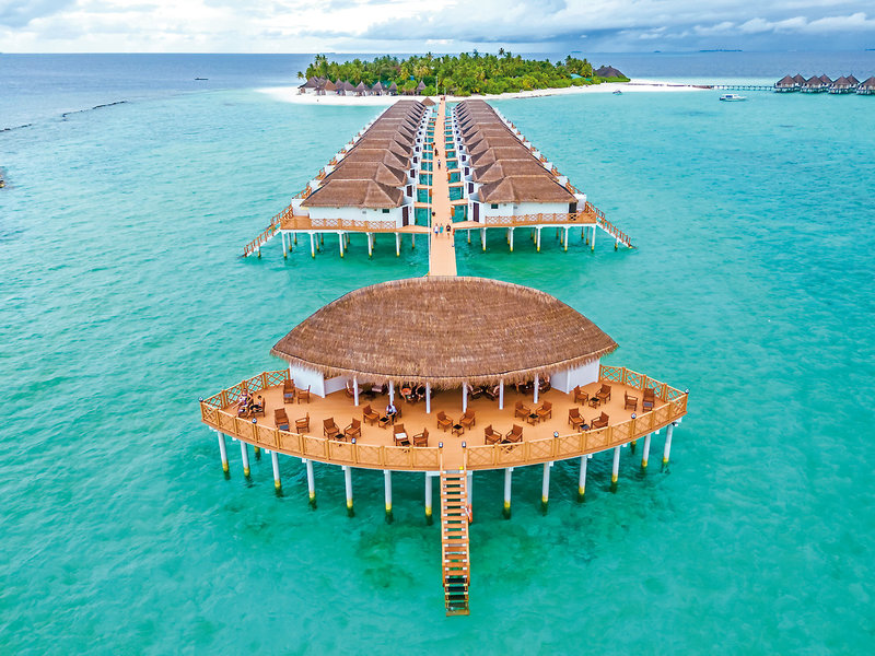 Angaga Island Resort & Spa 19