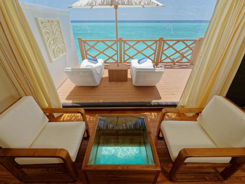 Angaga Island Resort & Spa 36