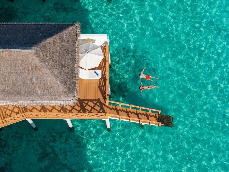 Angaga Island Resort & Spa 37