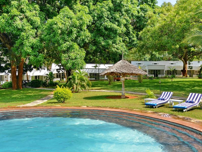 Mnarani Beach Club 11