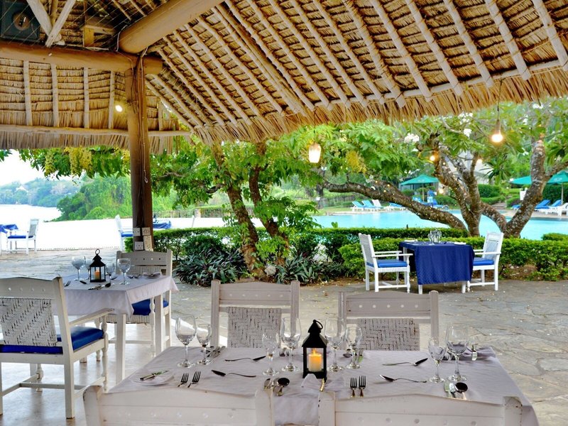 Mnarani Beach Club 26