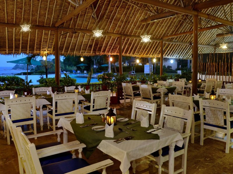 Mnarani Beach Club 35