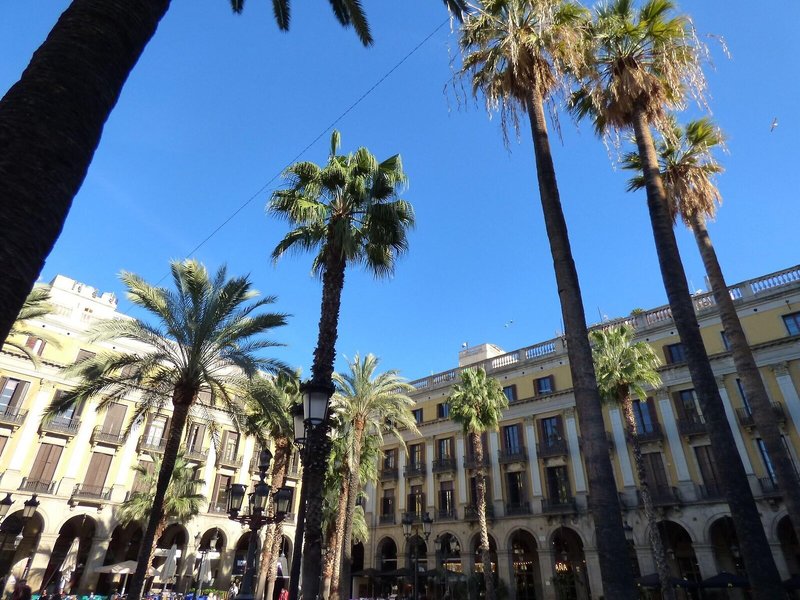 Hotel Moderno Barcelona 4